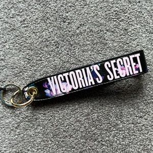 Victoria’s Secret wristlet